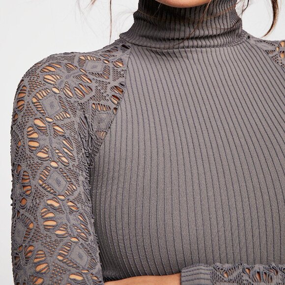 ISO Free People Rib and Lace Turtleneck Gunmetal Gray Size XS/S - Picture 3 of 3